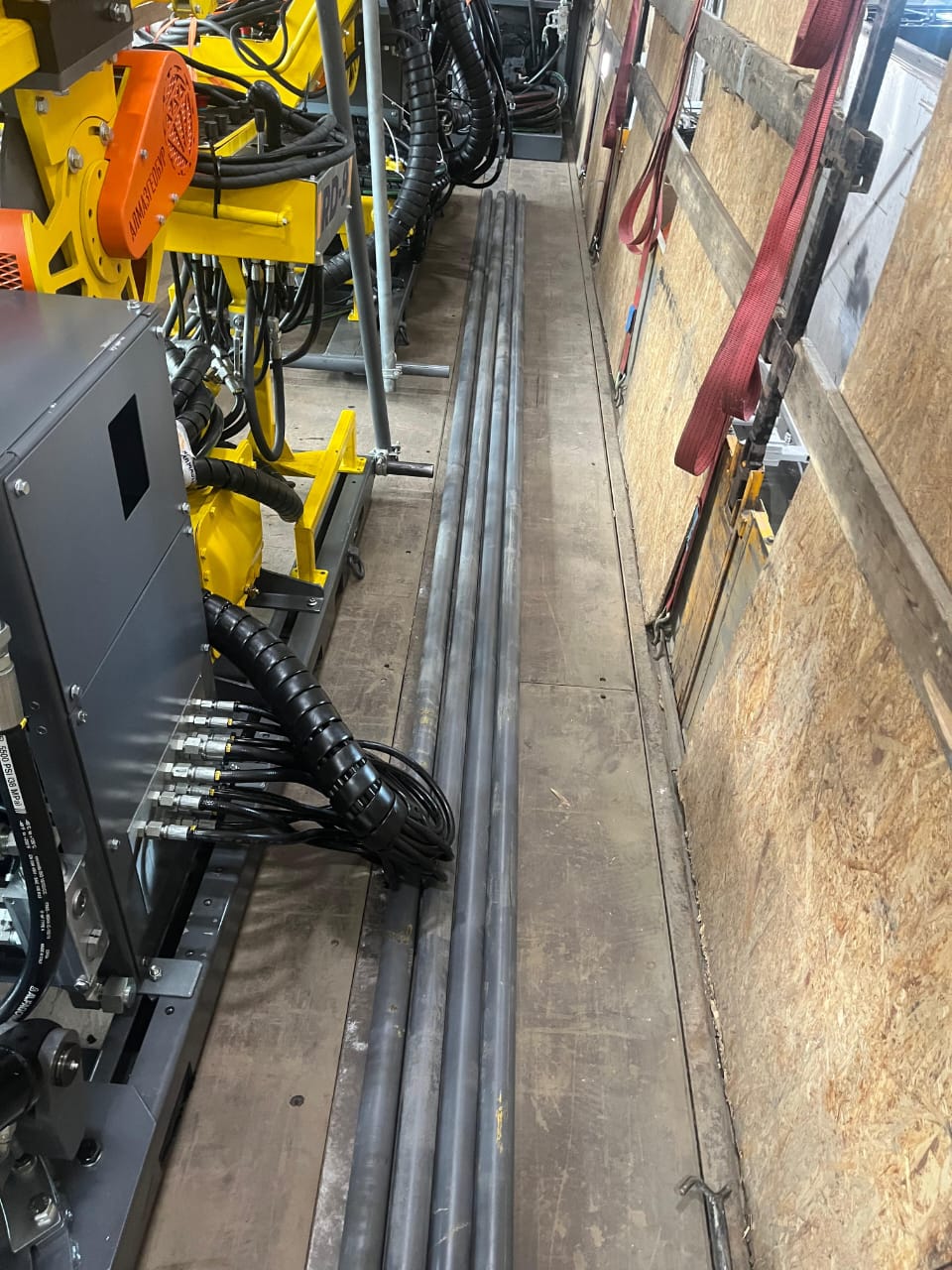 U6 package drill rods in transport